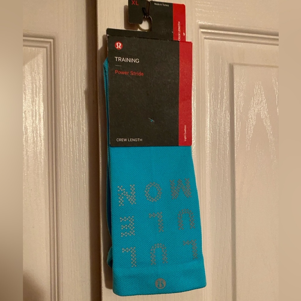 Lululemon Power Stride Crew Sock *Reflective